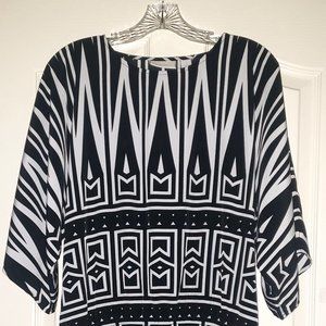 Chico's 1 Top Black White Geometric Tunic Kimono Sleeve and Drop Elastic Waist